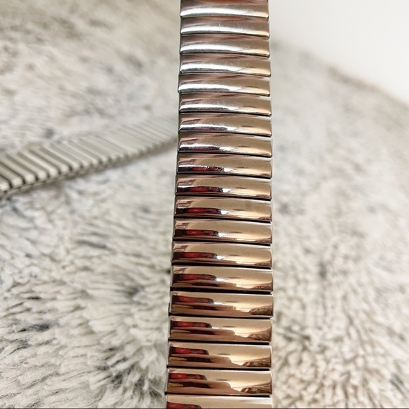 Vintage elastic metal 00’s belt - Picture 7 of 8